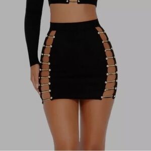 Stunning Brand new never worn tags still attached. oh polly skirt size 4.